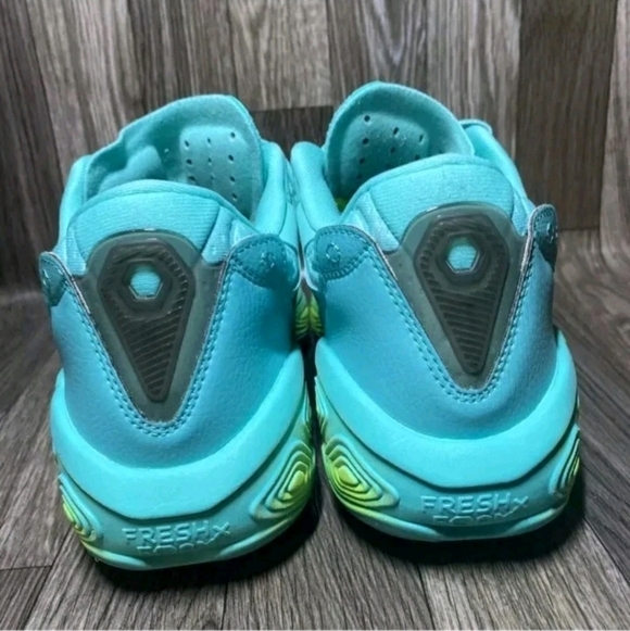 New Balance Fresh Foam BB v2 Cyber Jade Men's Basketball Shoes Size 8 - Picture 3 of 4